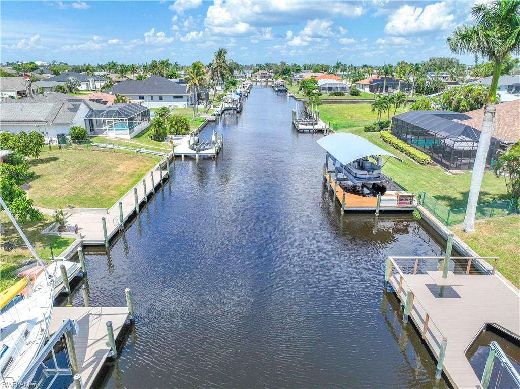 Property Photo: 1506 SE 20th Pl FL 33990