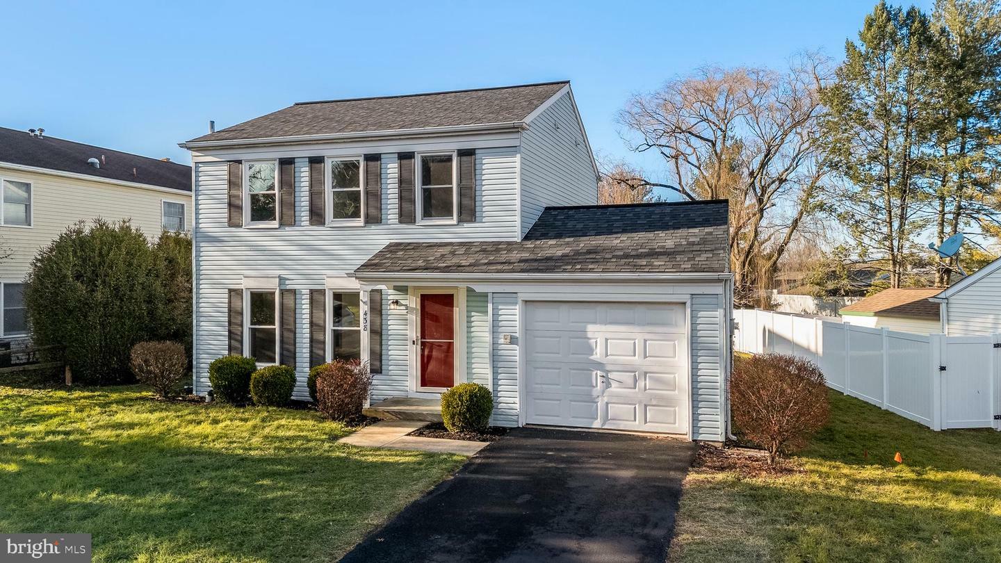 Property Photo:  438 Danbury Drive  PA 17543 