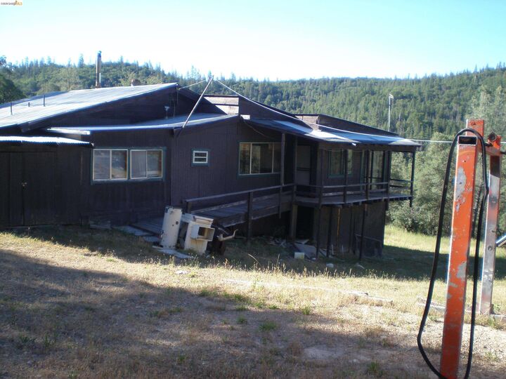 Property Photo:  17242 Philadelphia Rd.  CA 95383 