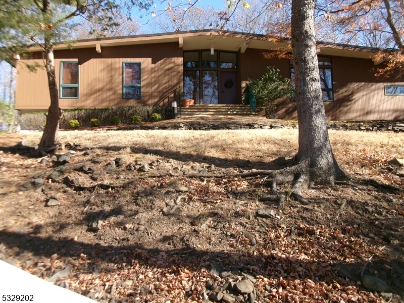 Property Photo: 628 Indian Rd NJ 07470