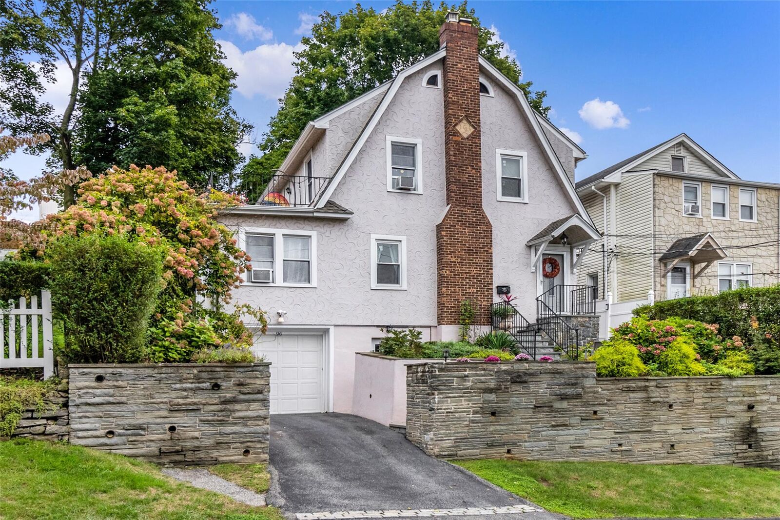 Property Photo: 96 Park Avenue NY 10603