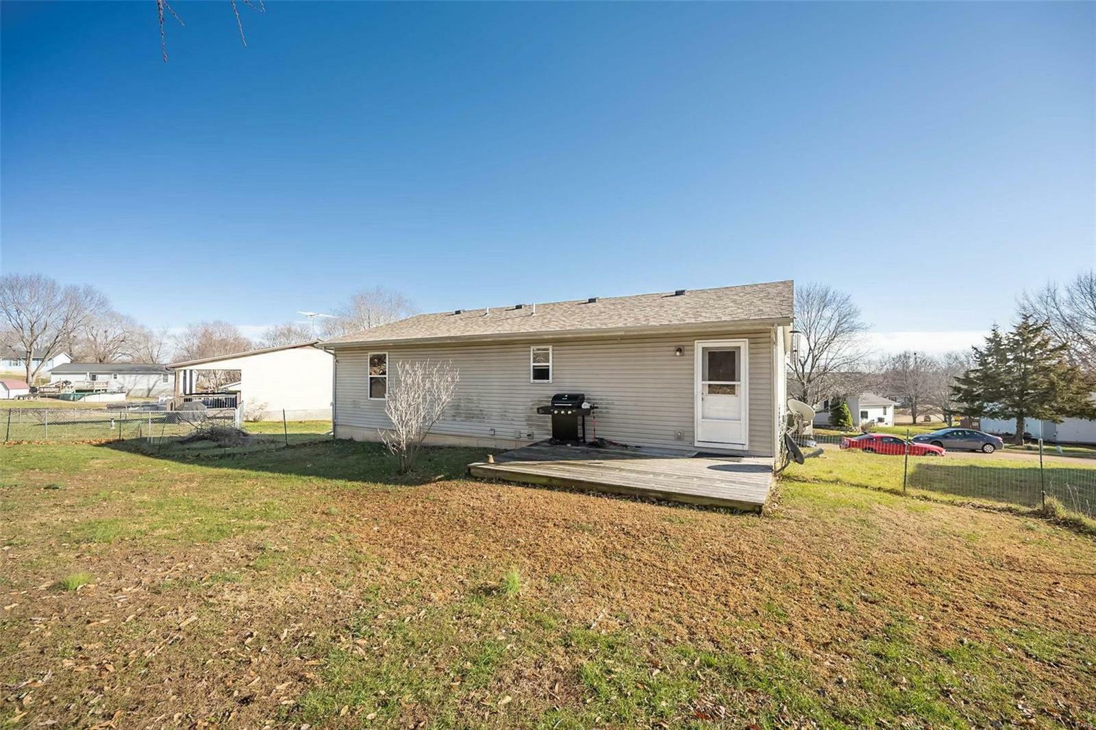 Property Photo:  1006 Missouri Avenue  MO 63077 