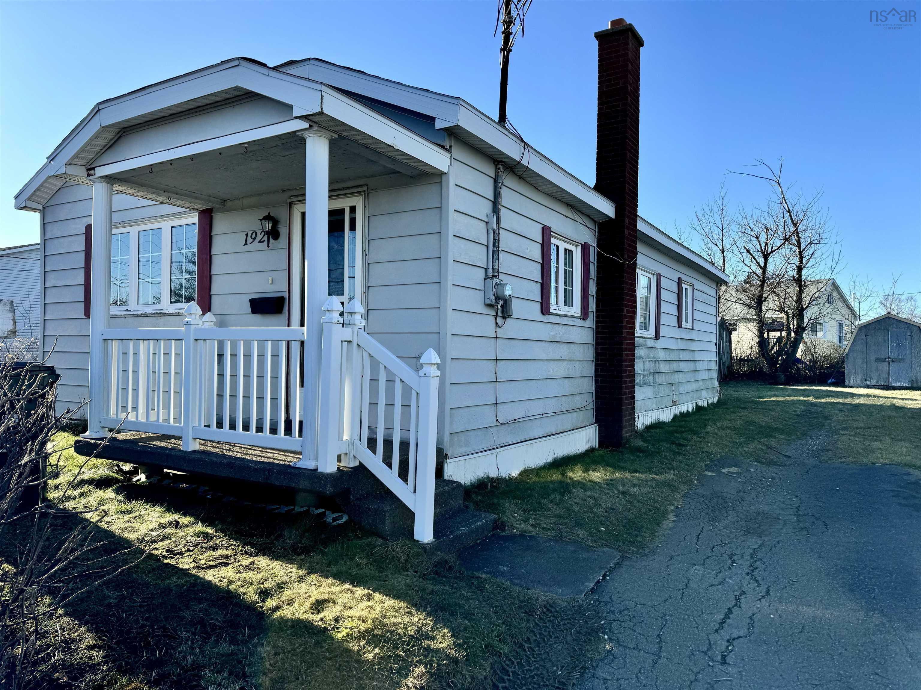 Property Photo:  192 Seaview Street  NS B1A 1P5 