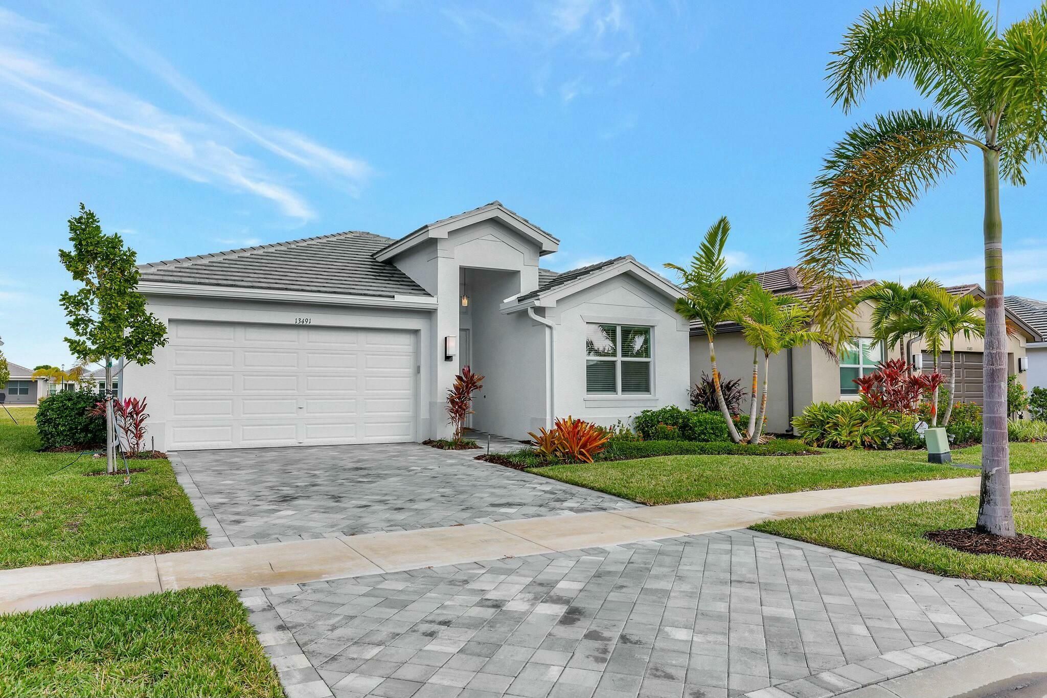 Property Photo:  13491 SW Indigo Inlet Lane  FL 34987 