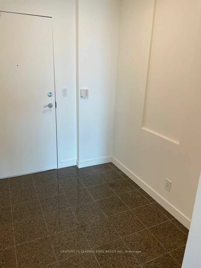 Property Photo:  81 Navy Wharf Crt 3305  ON M5V 3S2 