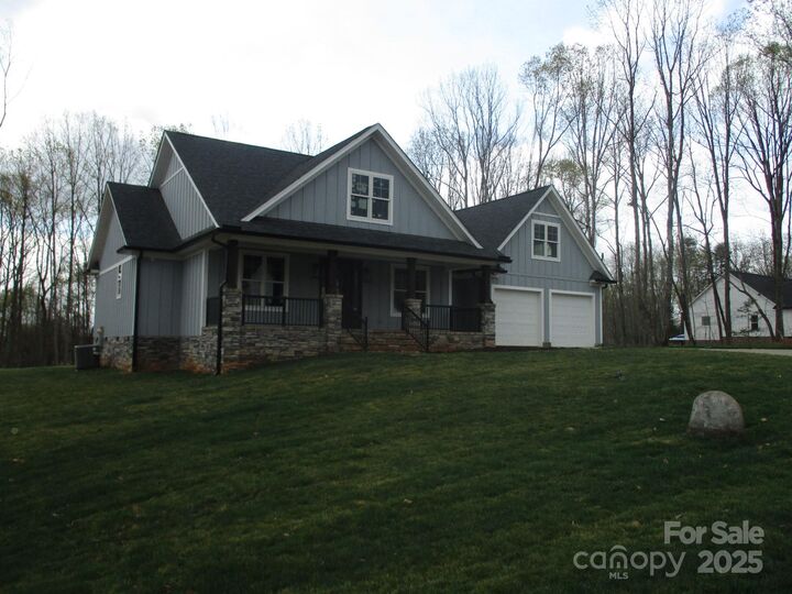 Property Photo: 4436 Brancer Lane 16 NC 28092