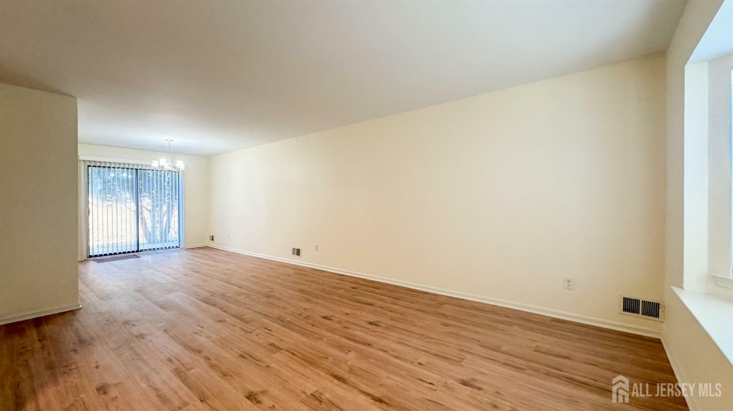 Property Photo:  2203 Deerfield Drive  NJ 08820 