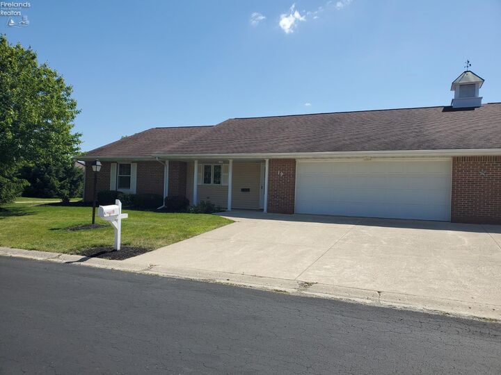 Property Photo:  19 Blue Bird Lane  OH 44883 