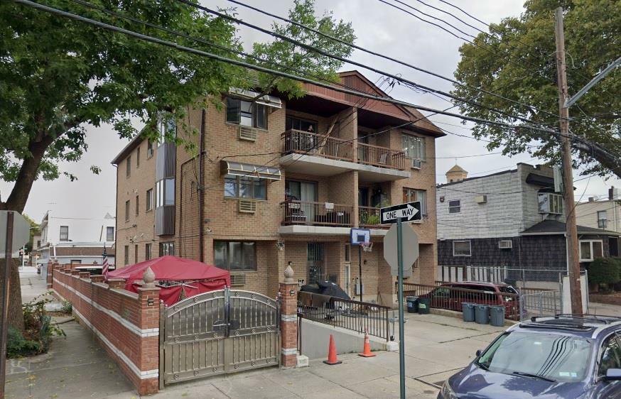 Property Photo:  90-01 103 Avenue  NY 11417 