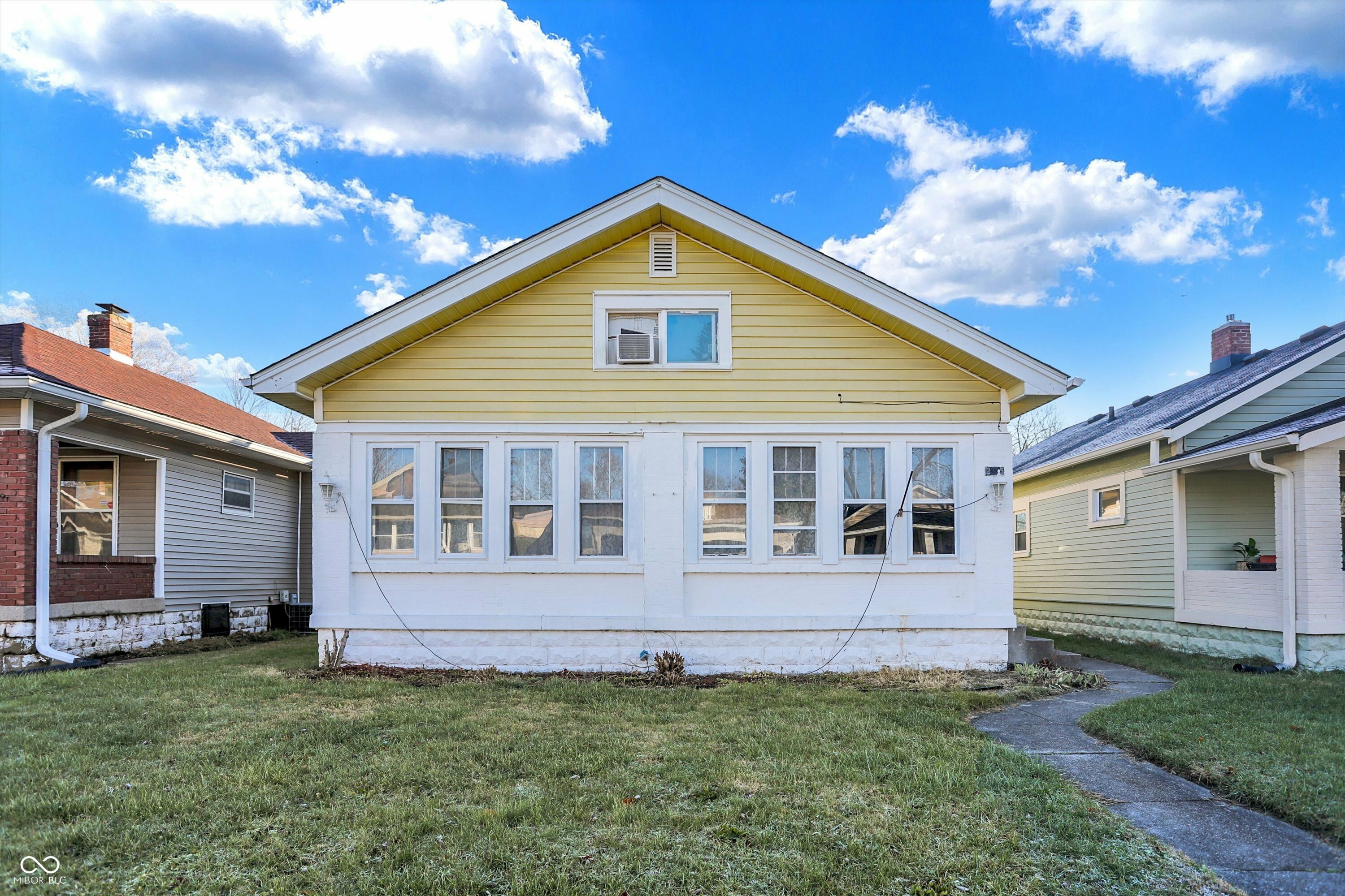 Property Photo:  2335 Union Street  IN 46225 