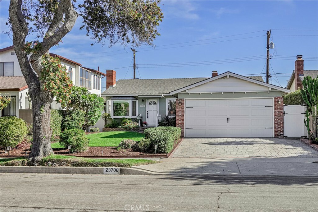 Property Photo:  23708 Walter Avenue  CA 90501 