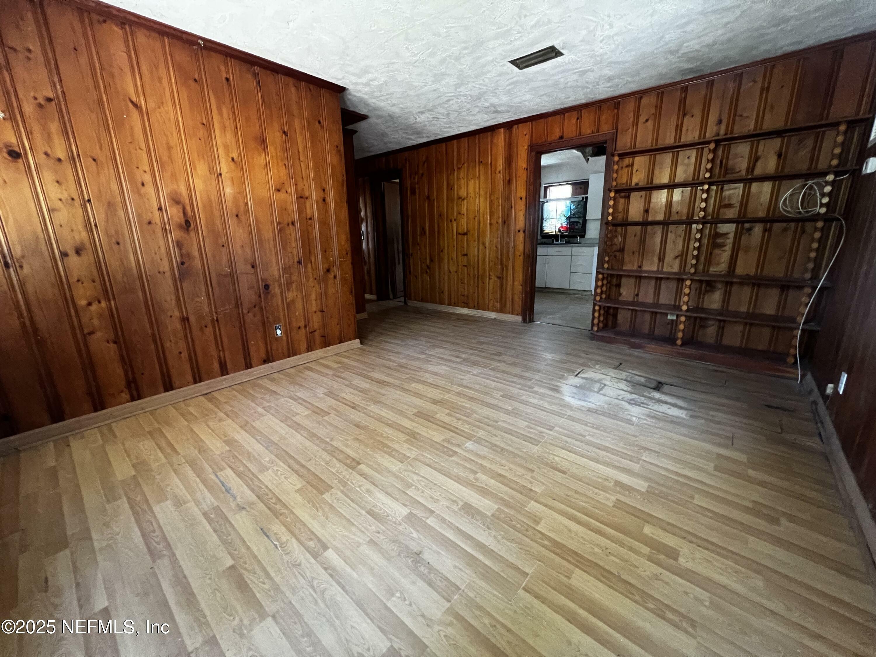 Property Photo:  133 Oleander Drive  FL 32187 