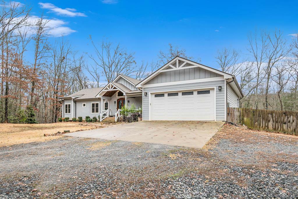 Property Photo:  586 Barnes Chapel Road  GA 30513 