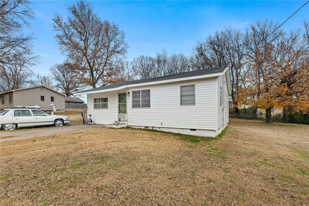 Property Photo:  219 Marna Lynn Drive  AR 72753 