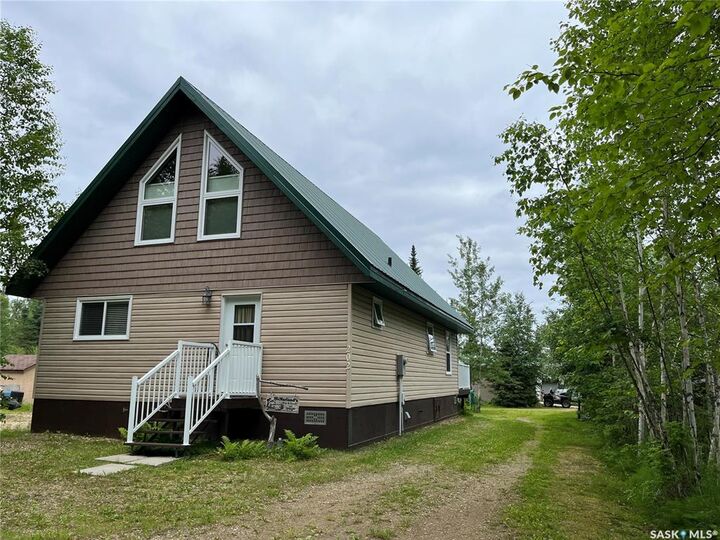 2 And 11 Spruce Crescent  Dore Lake SK S0M 1B0 photo