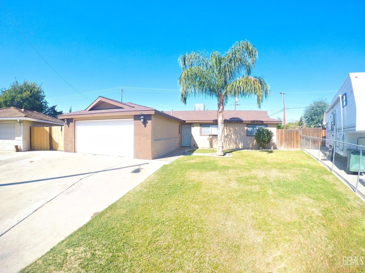 4520 Meadowlark Way  Bakersfield CA 93309 photo