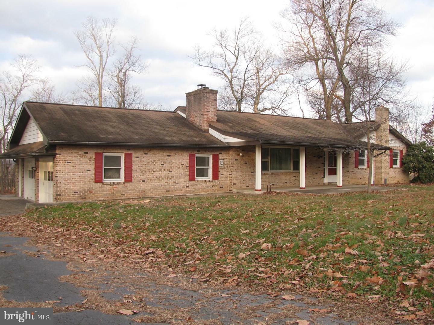 Property Photo:  553 Druid Hill Drive  PA 17601 