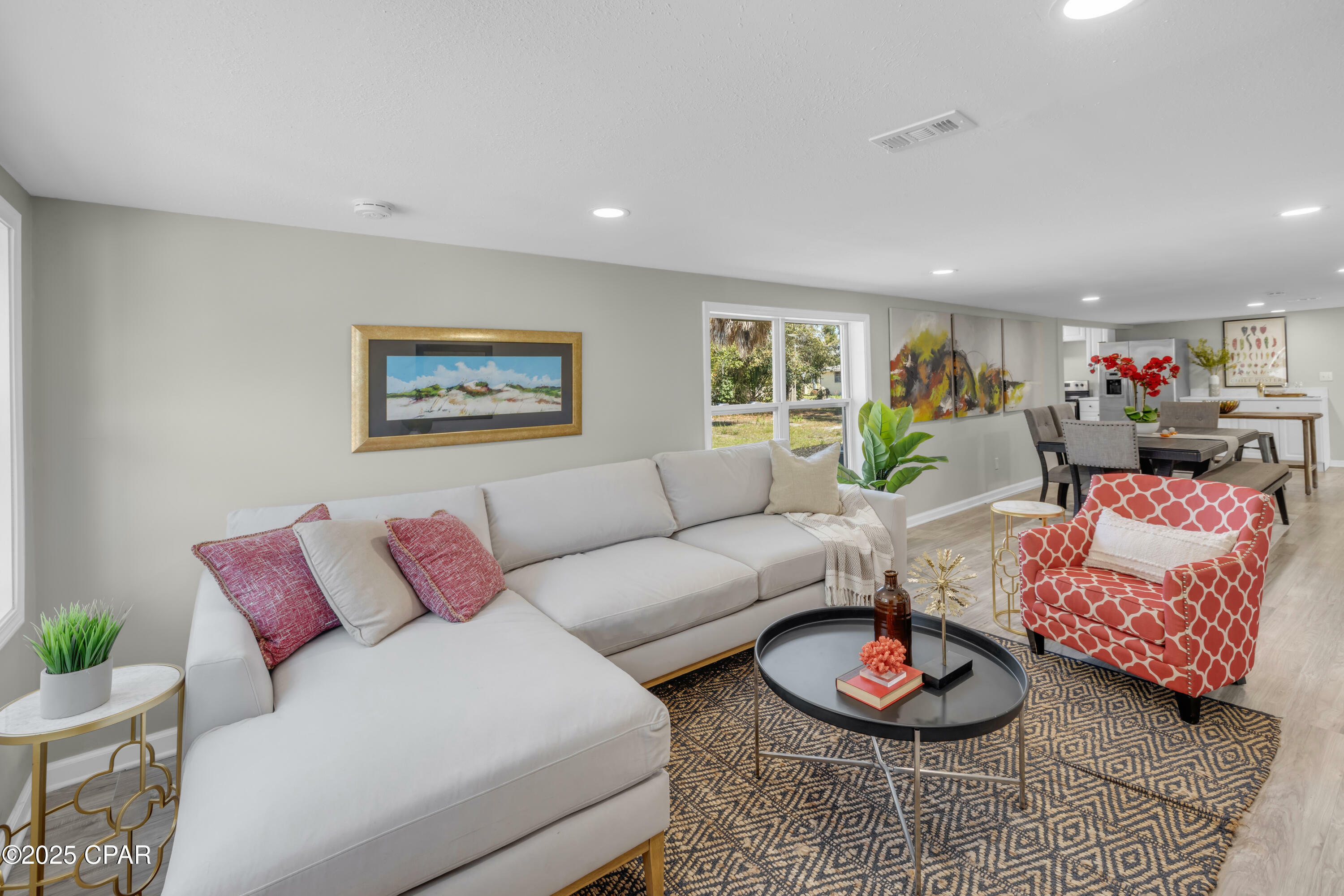 Property Photo: 810 Maple Avenue FL 32401