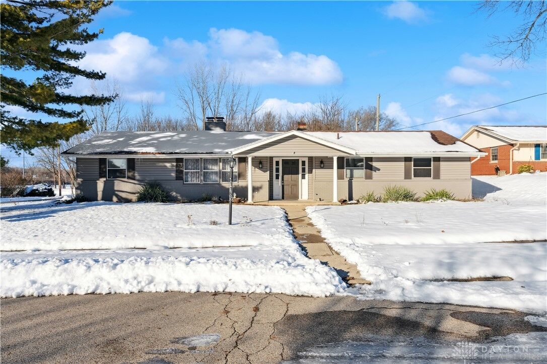 Property Photo:  1165 Mint Springs Drive  OH 45324 