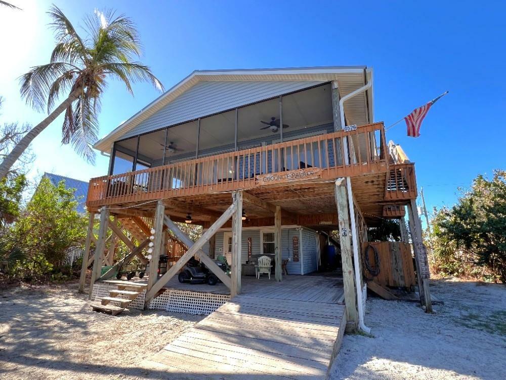 Property Photo: 9526 Jolly Roger Trail FL 33946