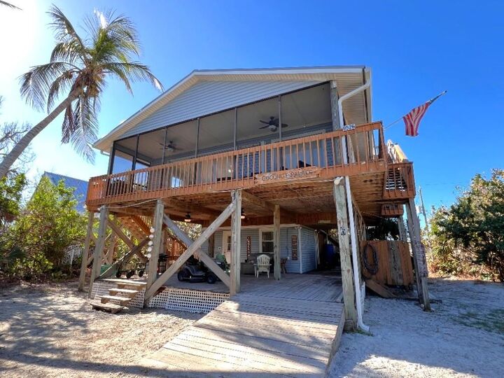 9526 Jolly Roger Trail  Placida FL 33946 photo