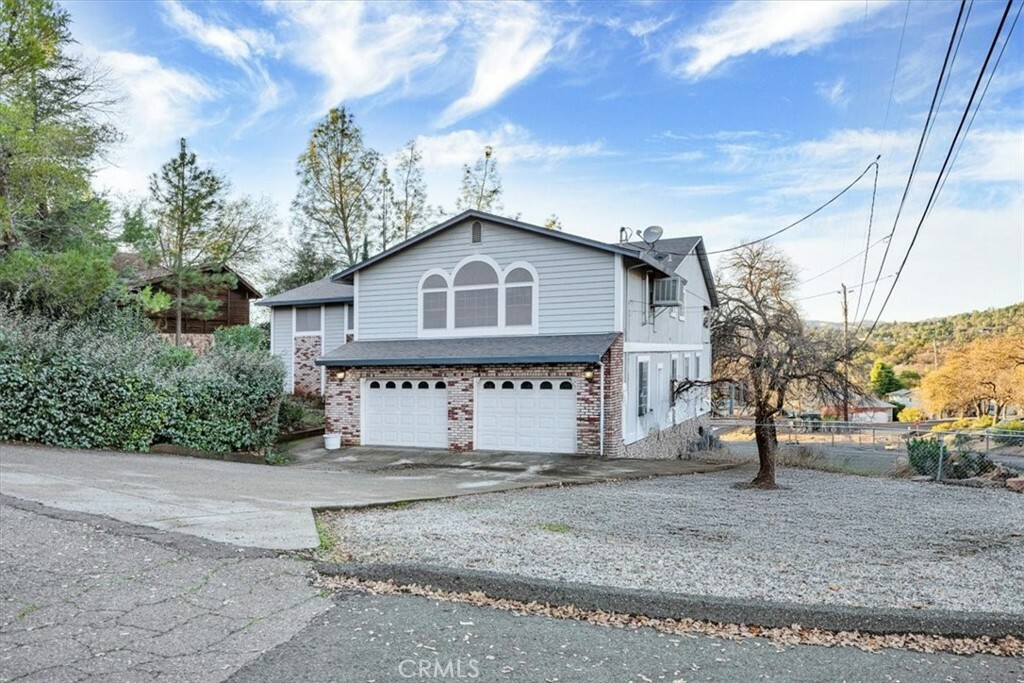 Property Photo:  17319 Meadow View Drive  CA 95467 