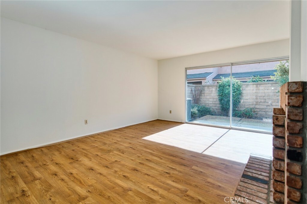 Property Photo:  1151 N Dresden Street 17  CA 92801 