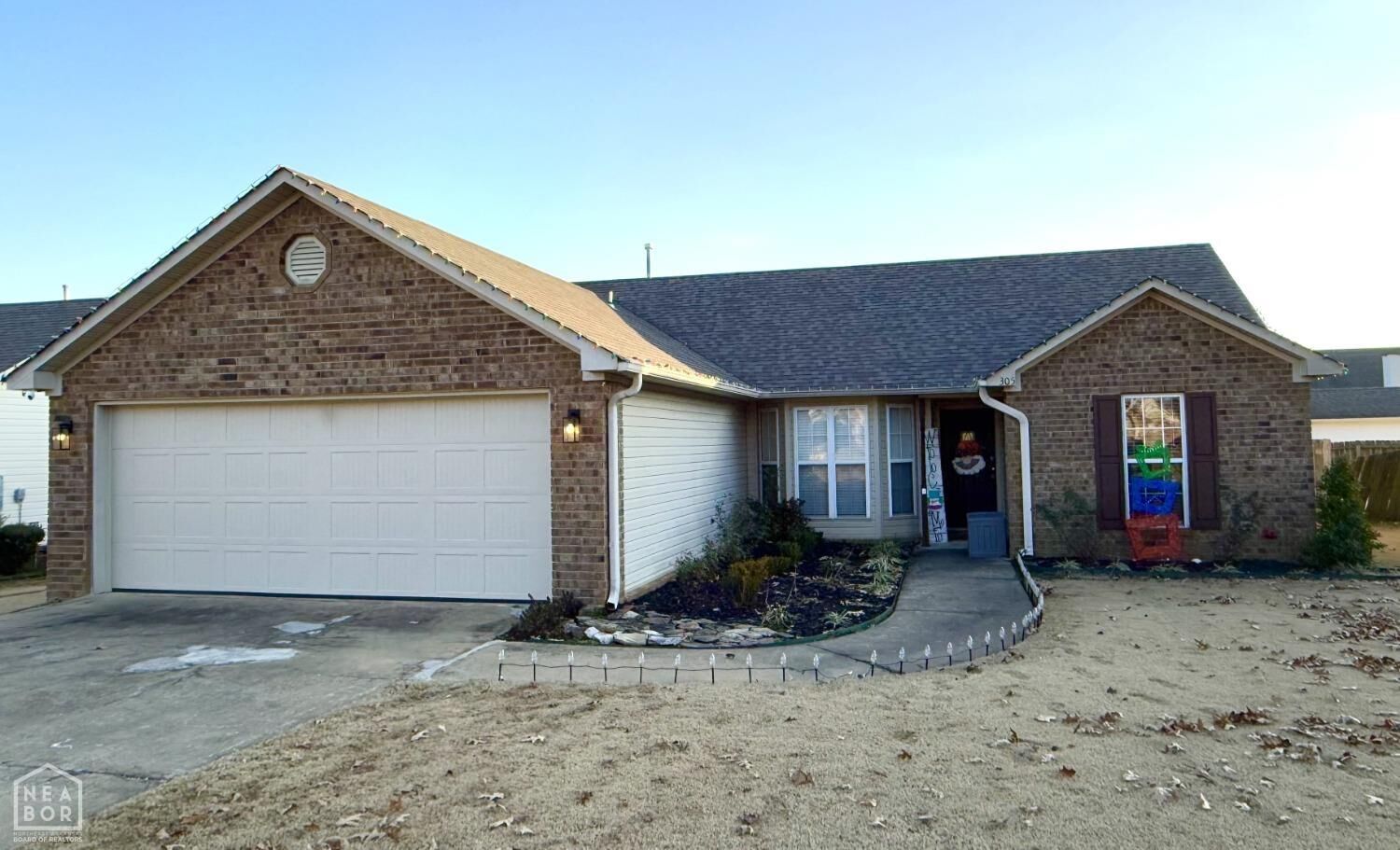 Property Photo:  305 Savannah Drive  AR 72404 