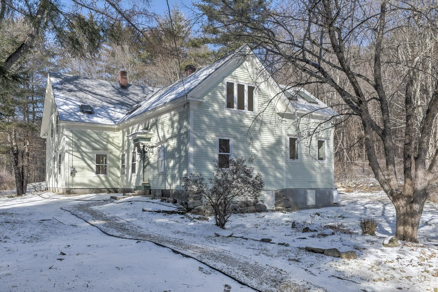 Property Photo:  255 Swanzey Lake Road  NH 03446 