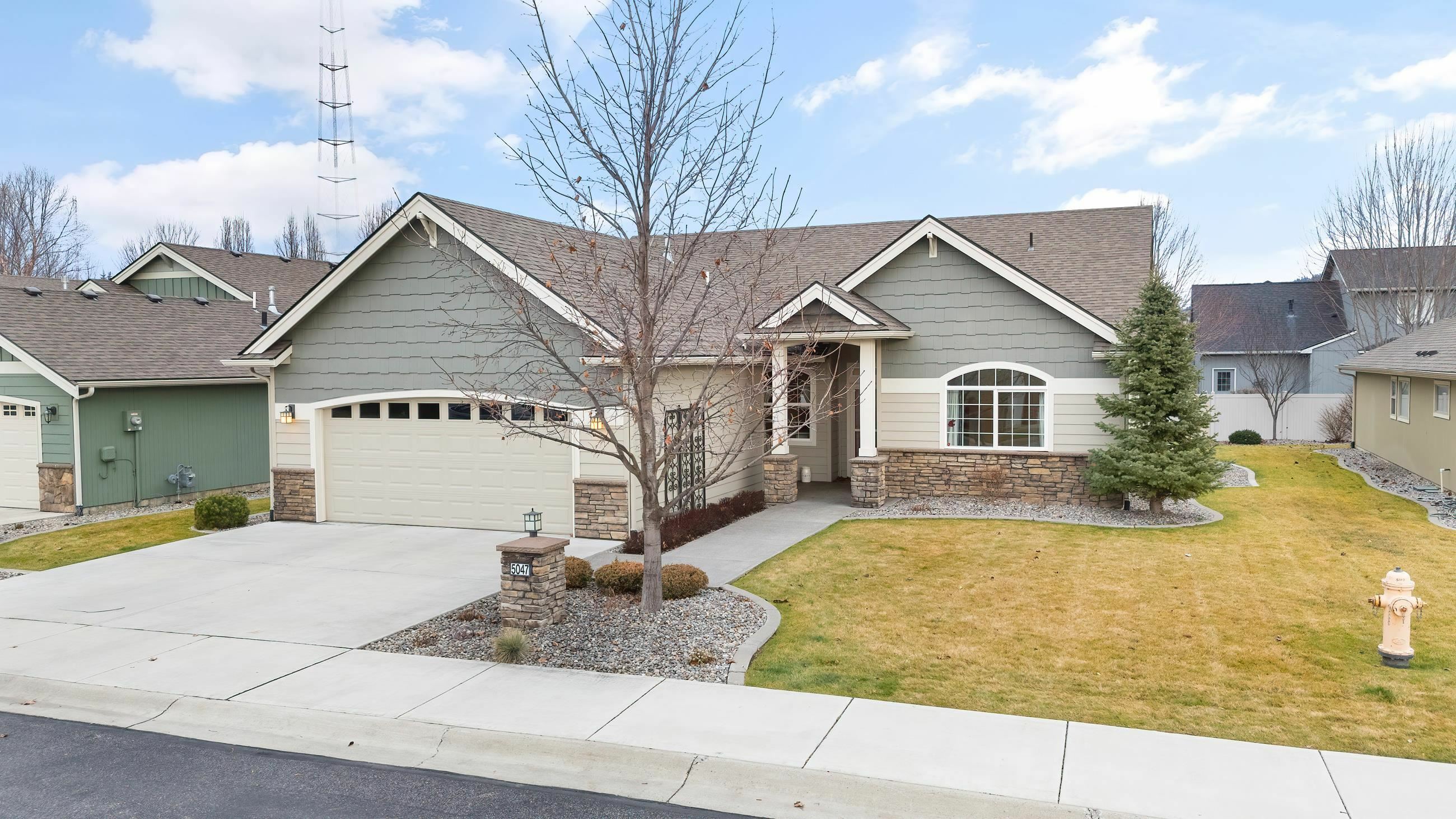 Property Photo:  5047 S Stone Crest Ln  WA 99223 