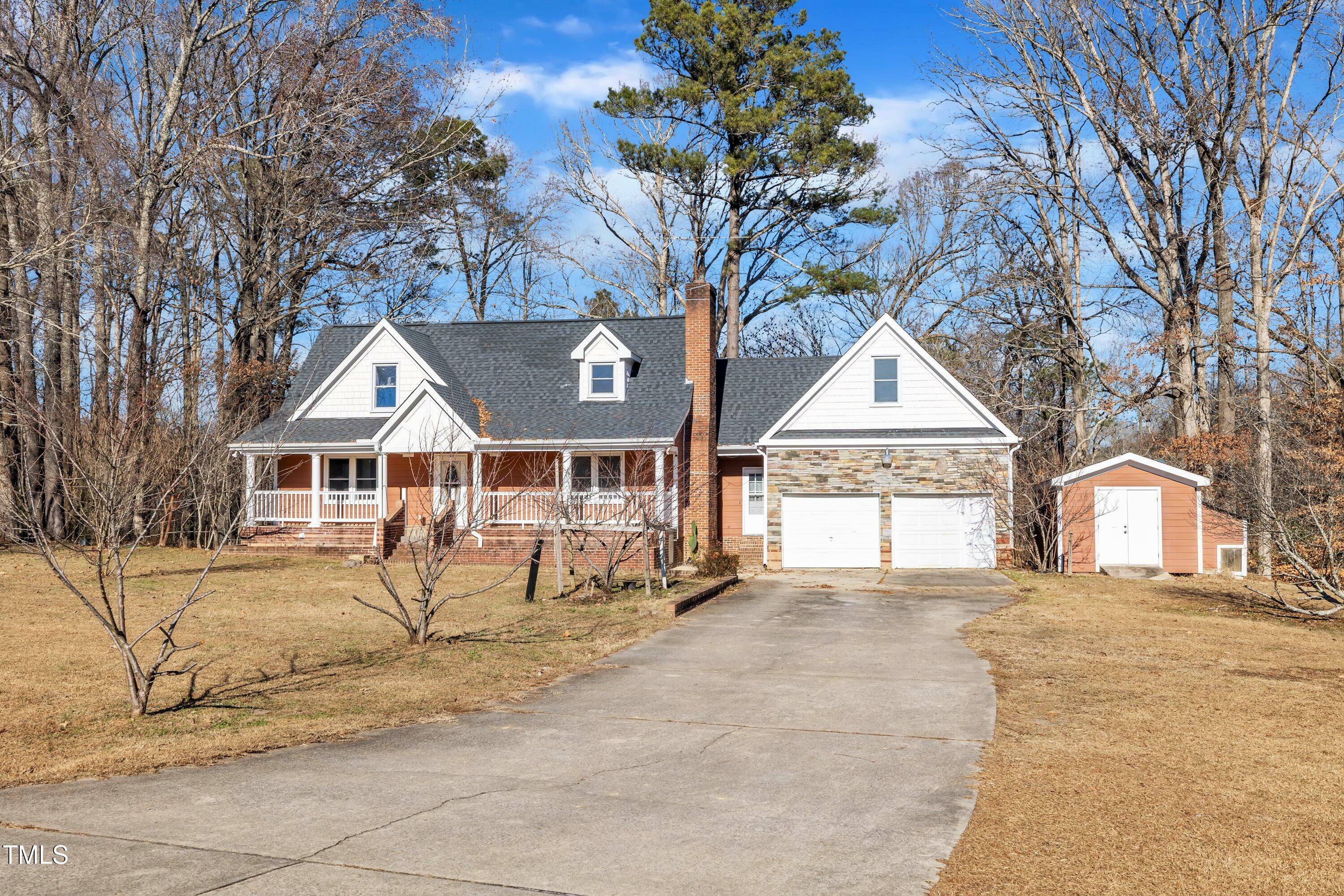 Property Photo:  101 Creekside Drive  NC 27576 