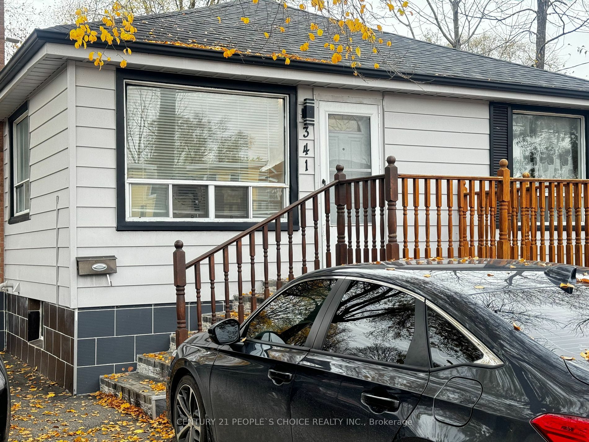 Photo de la propriété:  341 Morningside Ave  ON M1E 3G4 