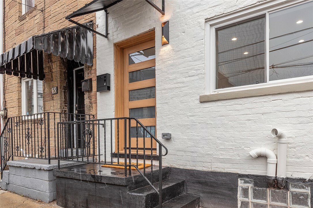 Property Photo:  67 S 16th St  PA 15203 