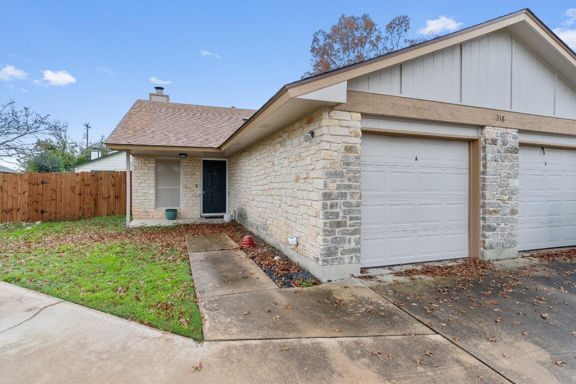 Property Photo: 318 Tamara Drive A TX 78628