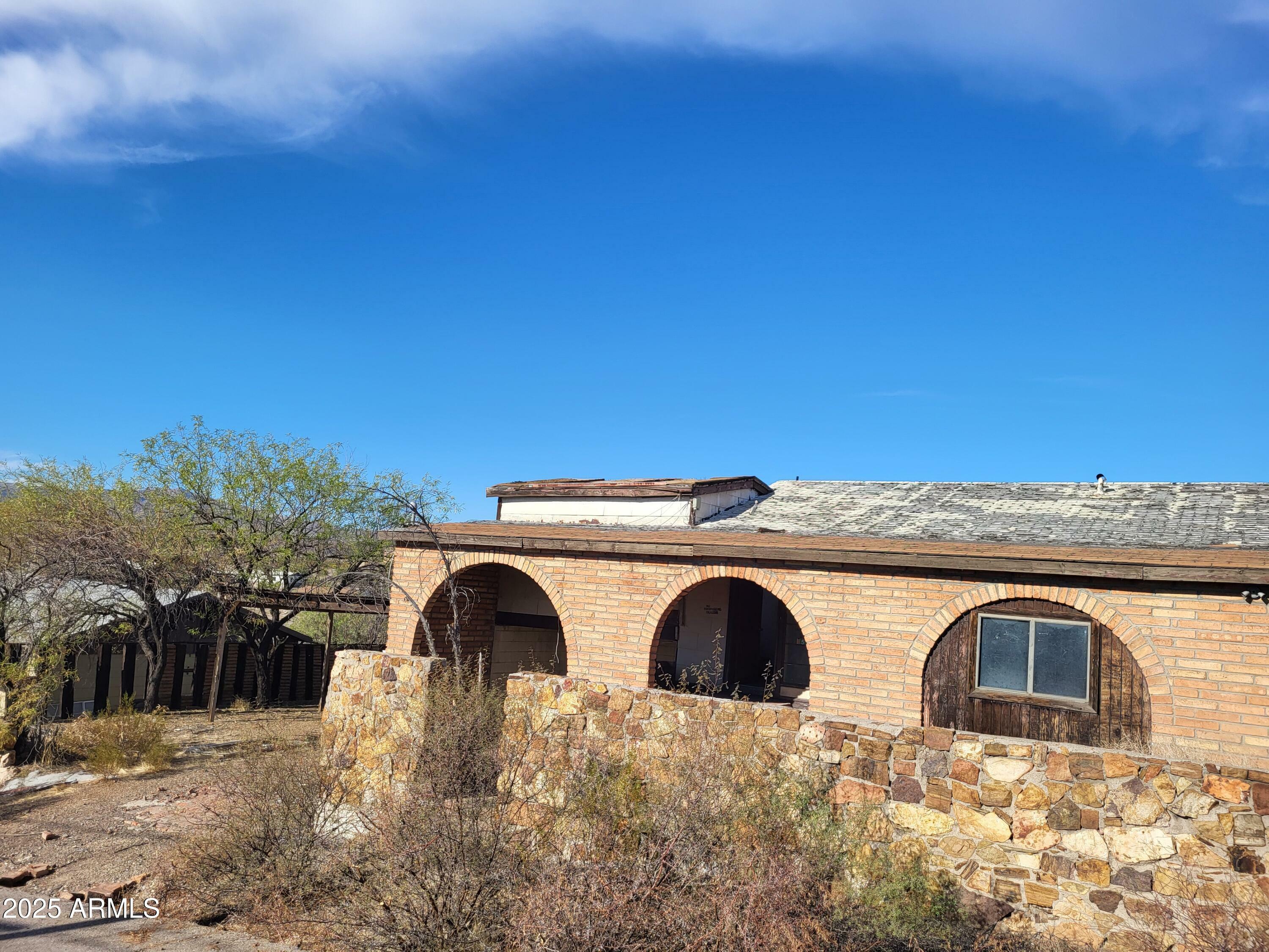 Property Photo:  515 N Sunnyslope Drive  AZ 85135 