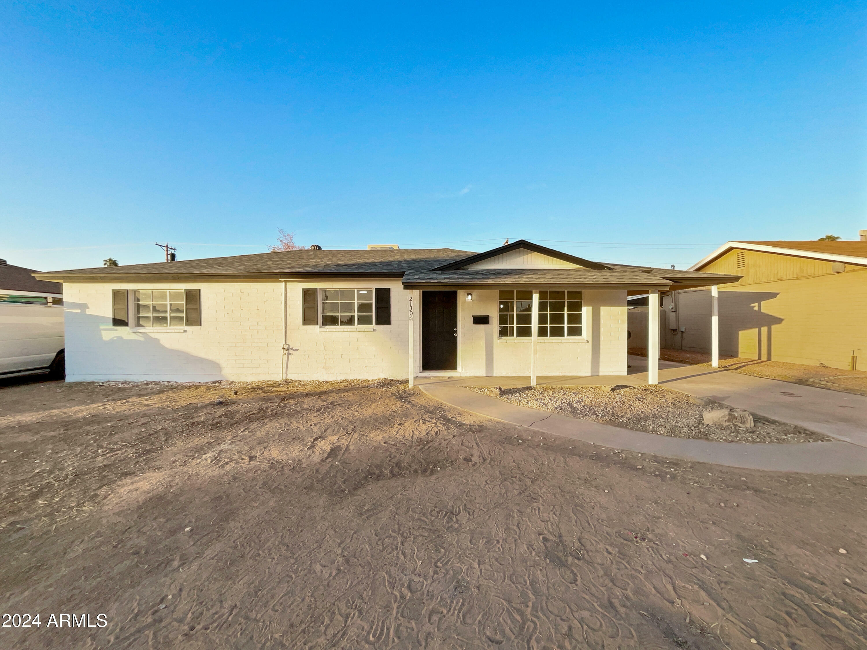 Property Photo:  2130 W 1st Place  AZ 85201 