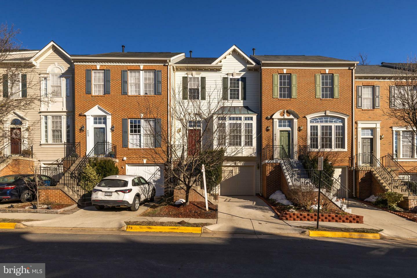 Property Photo: 6661 Debra Lu Way VA 22150