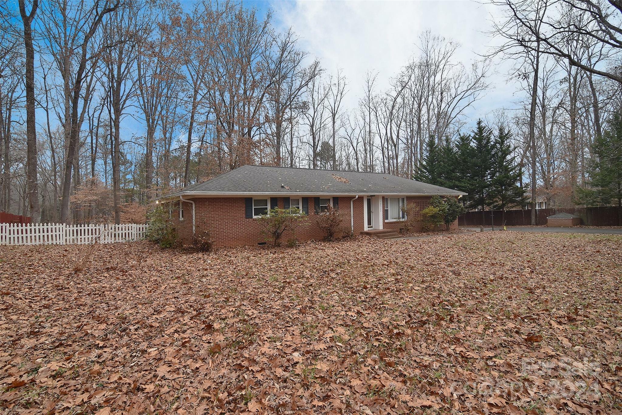 Property Photo:  16523 Clear Creek Drive  NC 28107 