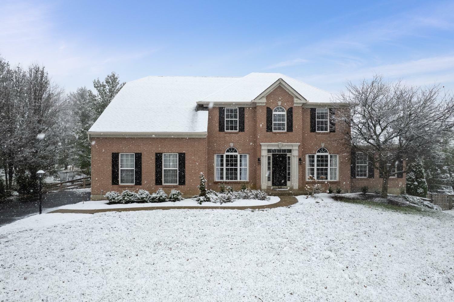 Property Photo: 961 Long Lane OH 45150