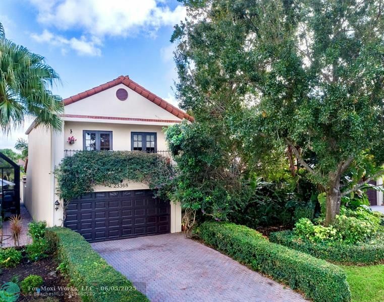 Property Photo: 23368 S Mirabella Cir FL 33433
