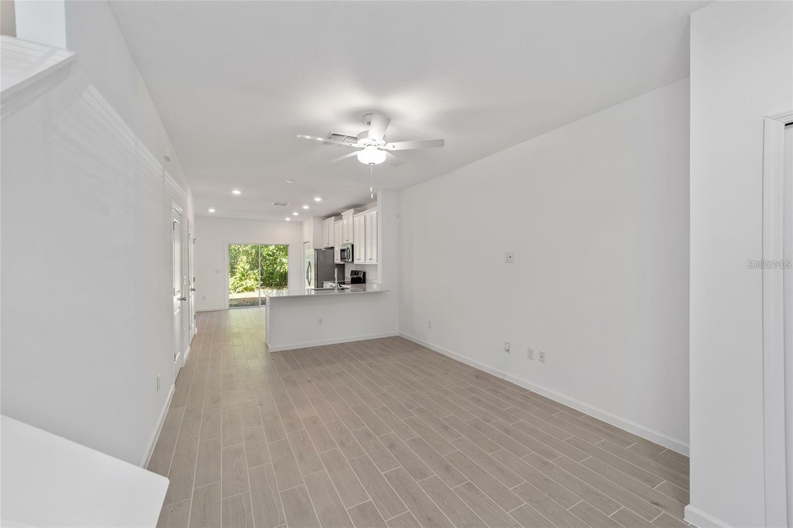 Property Photo:  3409 SW 34th Ave Circle 5  FL 34474 