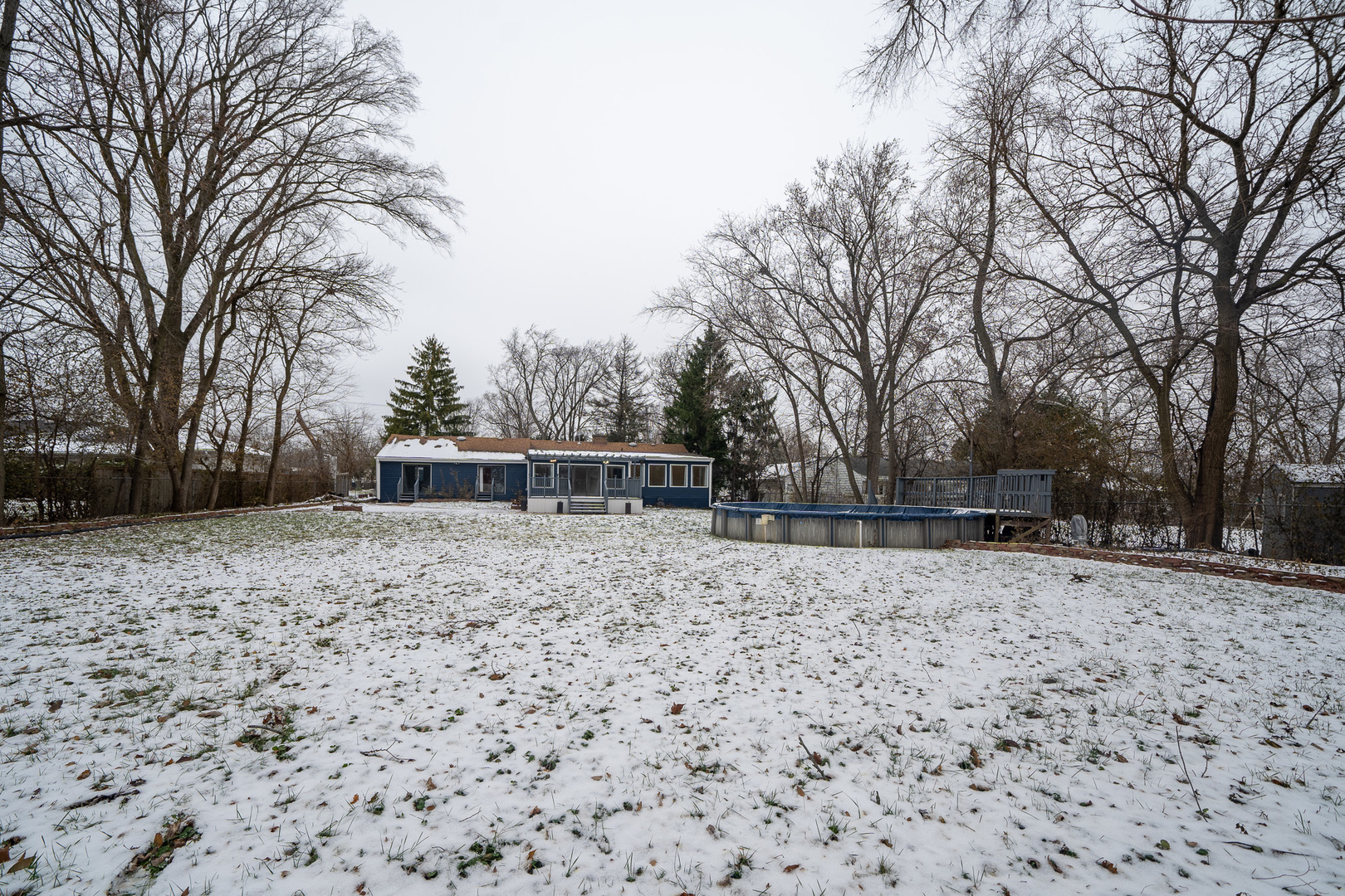 Property Photo:  22W275 Peterson Avenue  IL 60137 