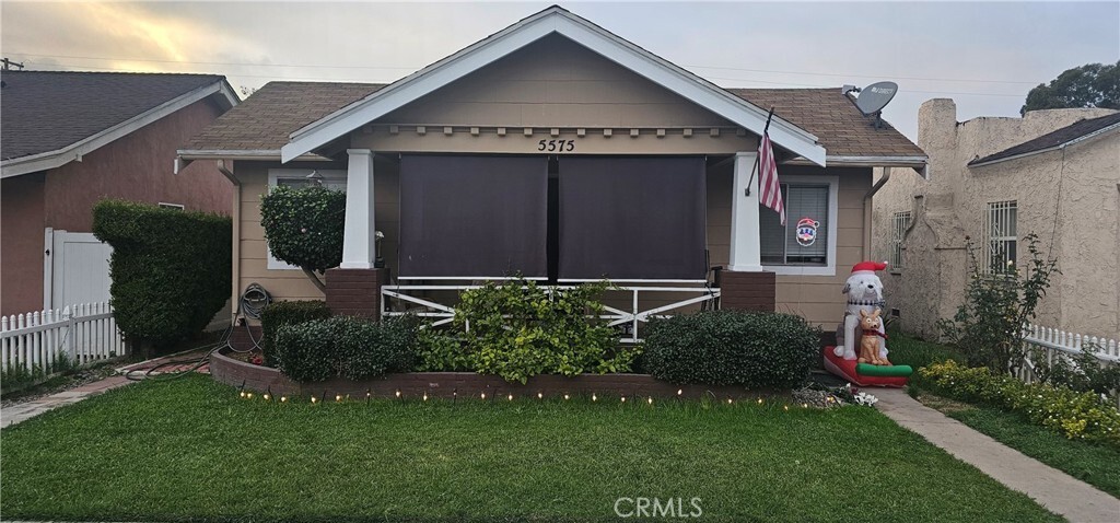 Property Photo: 5575 Cerritos Avenue CA 90805