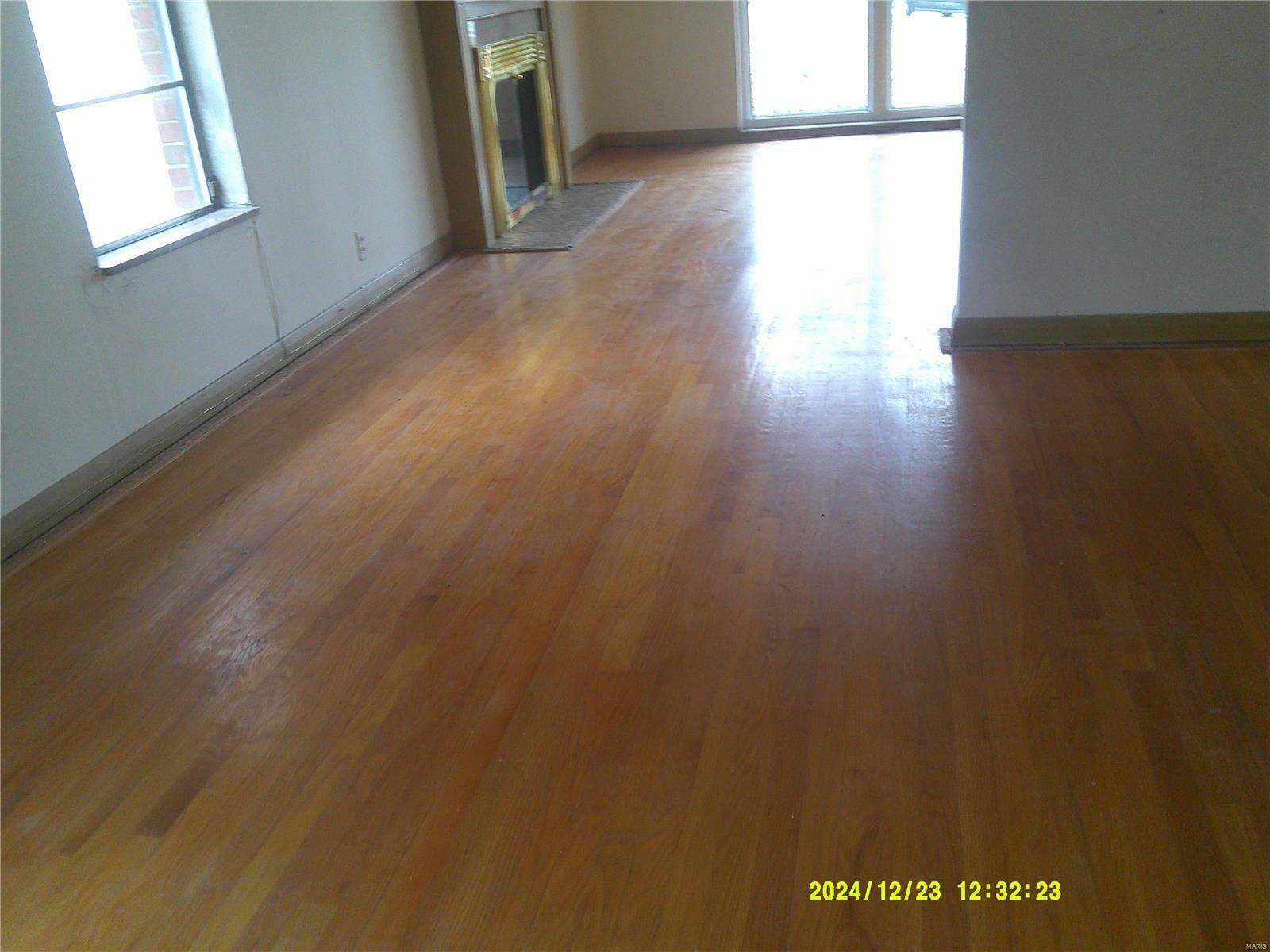 Property Photo:  8712 W Kingsbury Avenue  MO 63124 