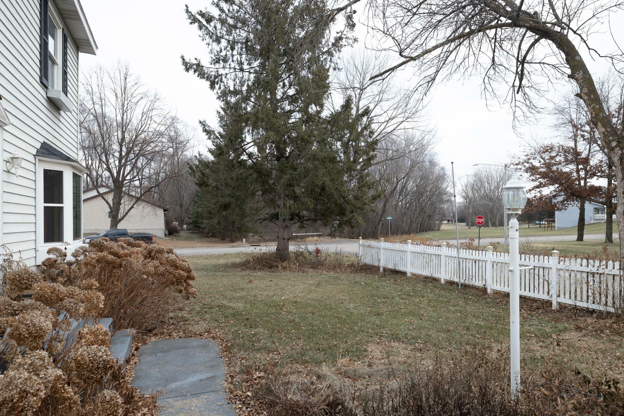 Property Photo:  890 Laura Street  WI 54021 