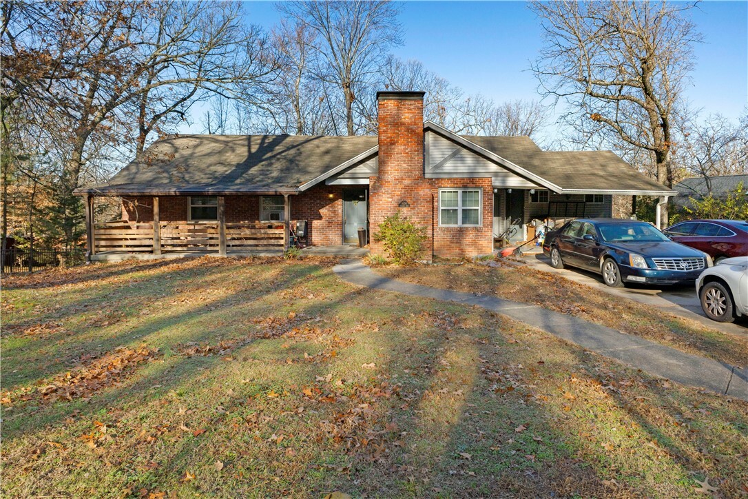 Property Photo:  1650 Applebury Drive  AR 72701 