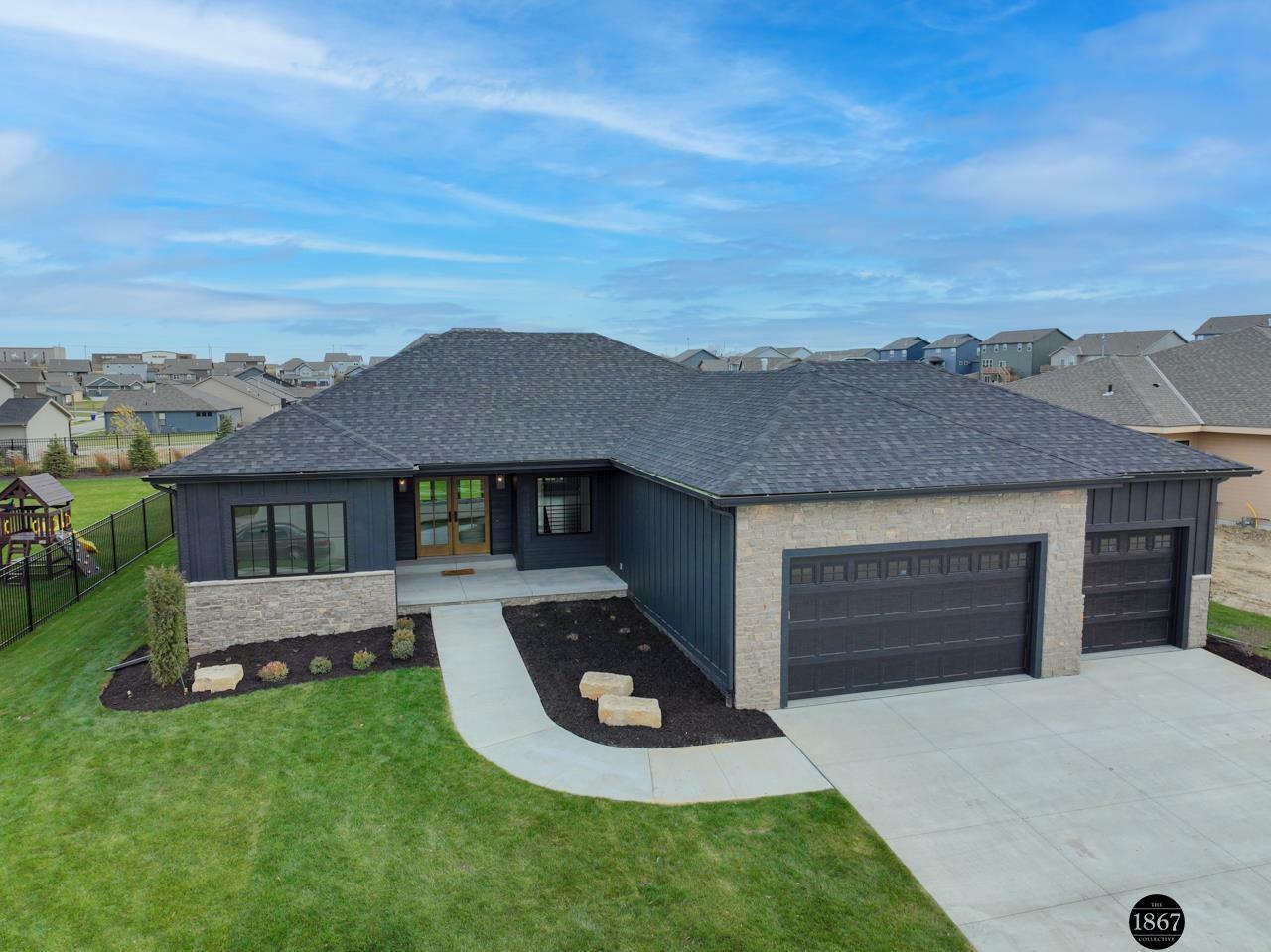 5507 S 200 Avenue  Omaha NE 68135 photo