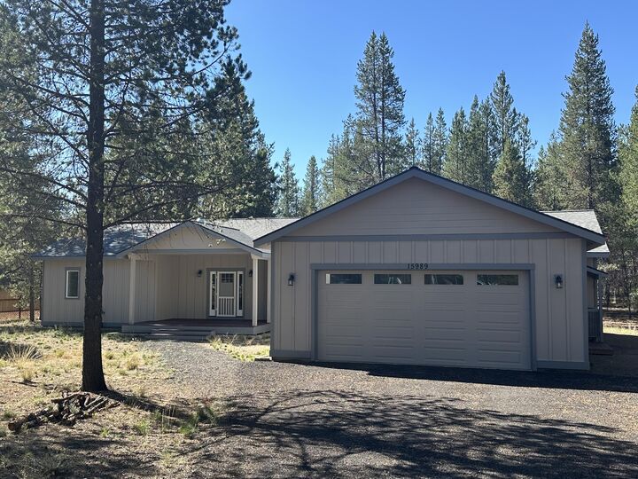 15989 Bull Bat Lane  La Pine OR 97739 photo