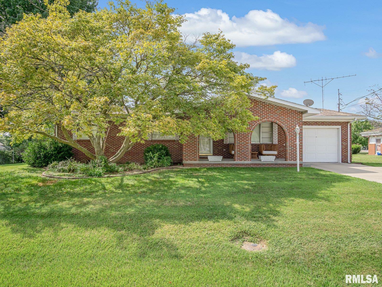 Property Photo:  509 E Orchard Lane  IL 62832 