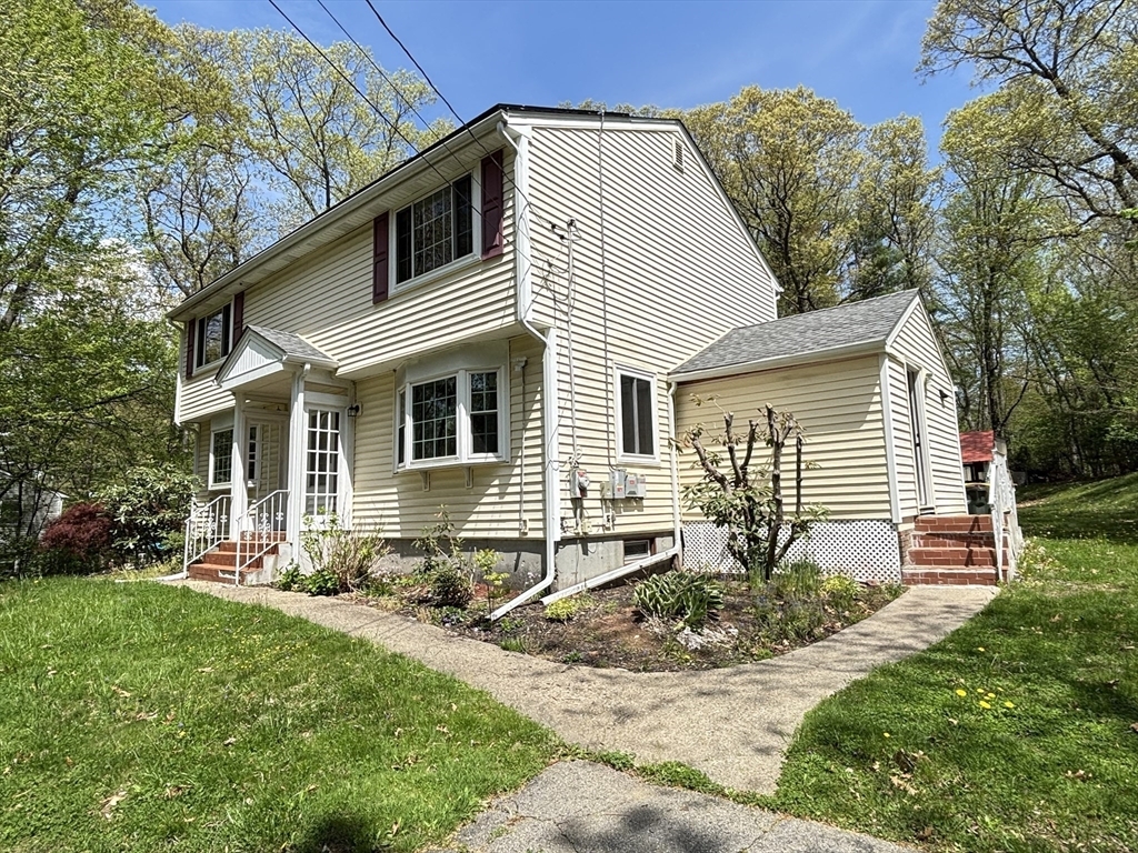 Property Photo: 194 Paine St MA 02019